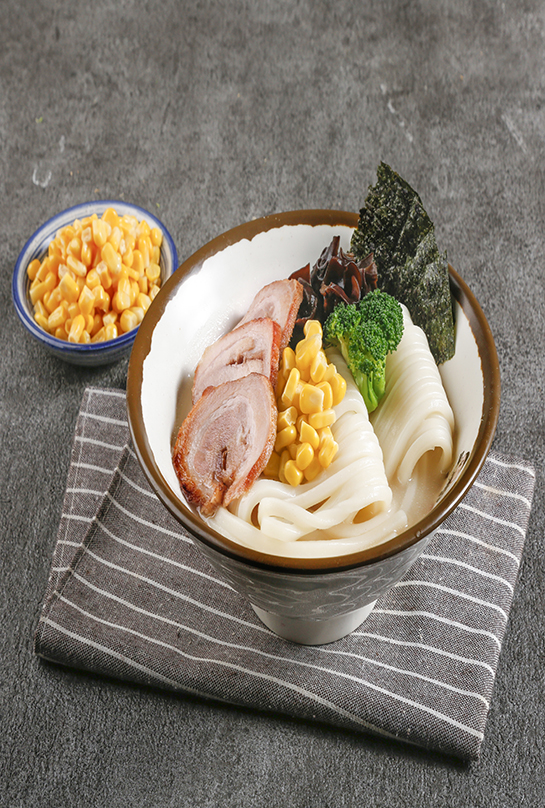 扎幌辛味增湯烏冬