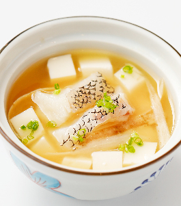牛蒡黑鱈魚味噌湯